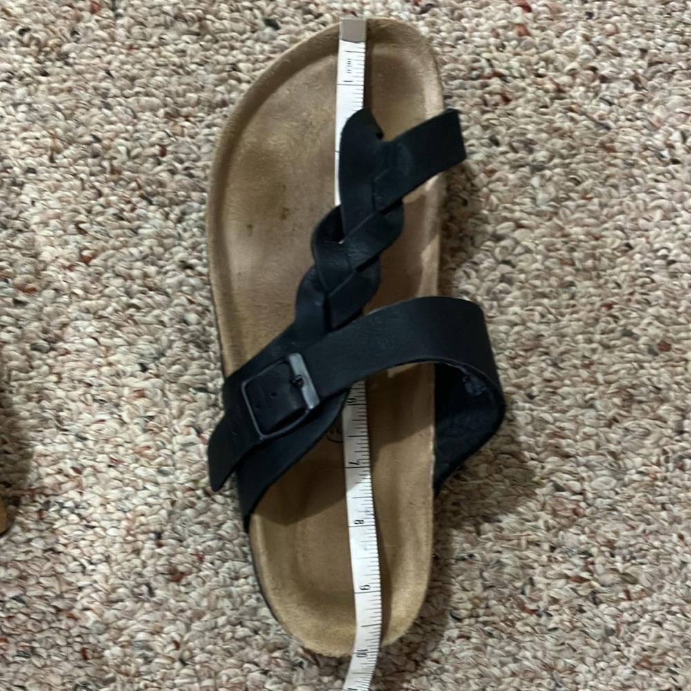 Cushionaire sandals - Picture 8 of 8